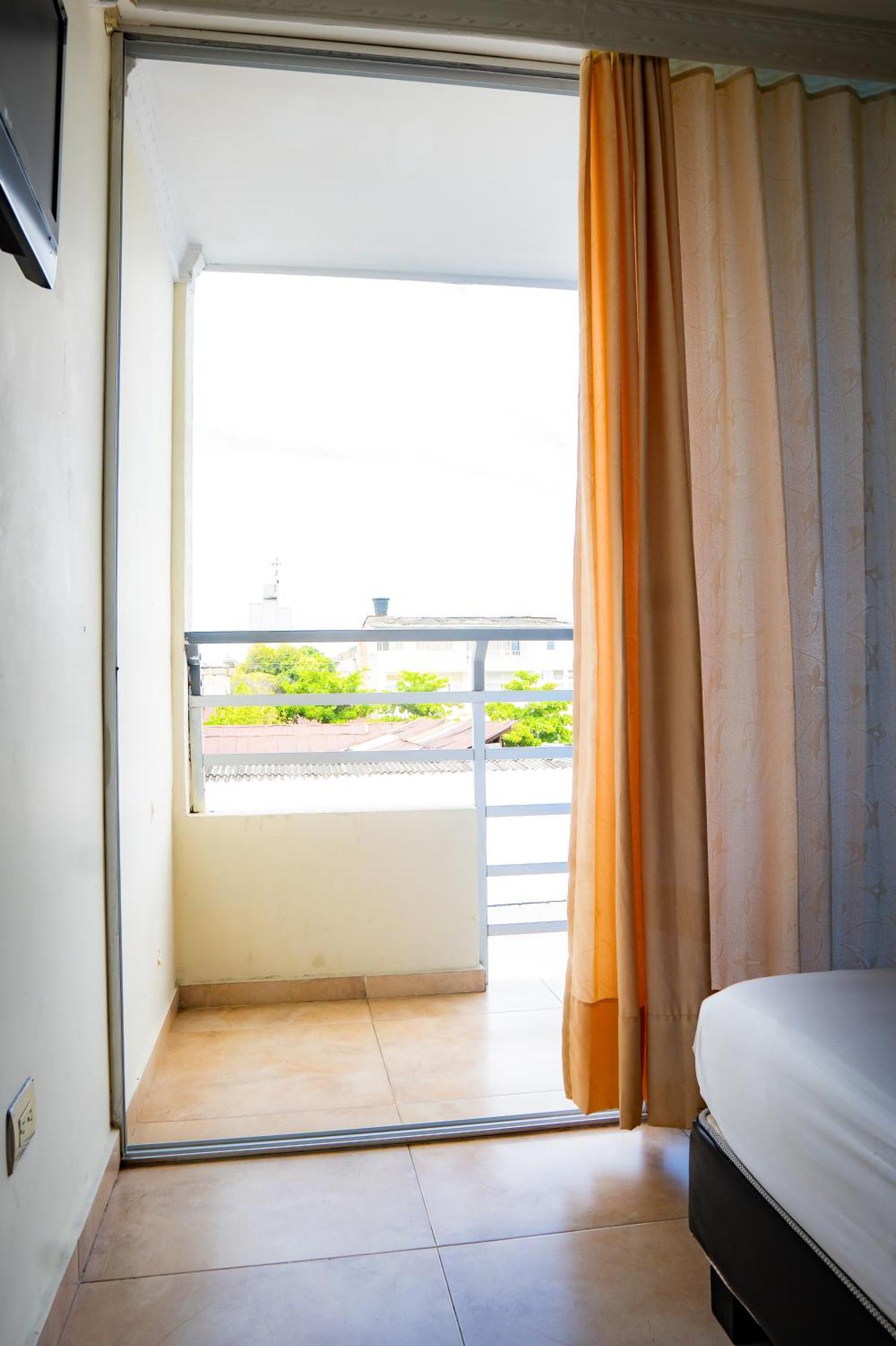 Kalina Hotel ヒラルドット エクステリア 写真